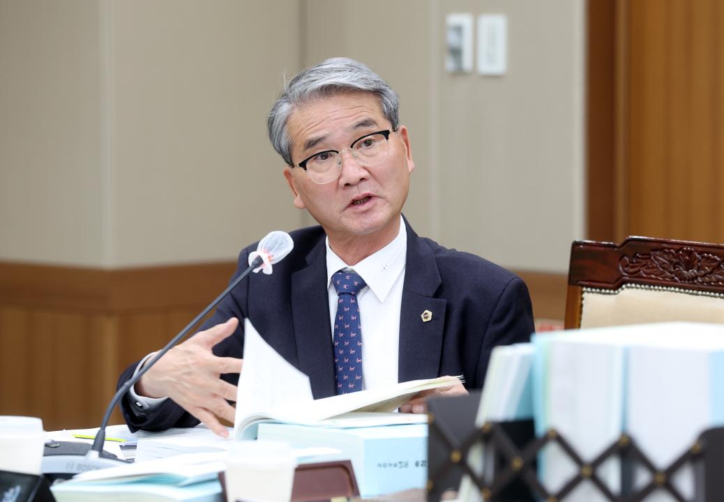 '제362회 정례회 제1차 행정문화위원회' 게시글의 사진(39) '1127_행정문화위원회45.jpg'