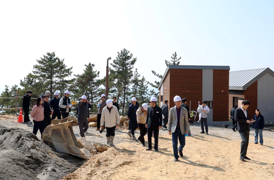 '제358회 임시회 보건복지환경위원회 현장방문' 게시글의 사진(136) '0415_원산도 자연휴양림 현장방문47.jpg'