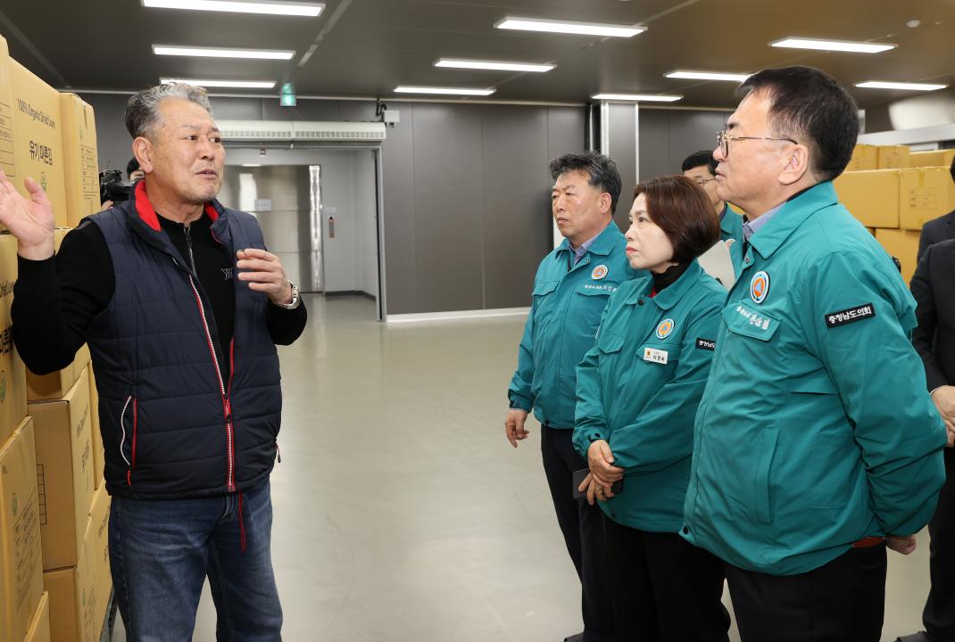 '제358회 임시회 농수위 현장방문(김산업특화단지, 전통줒조업체)' 게시글의 사진(9) '250415_제358회 임시회 농수위 현장방문_19.JPG'