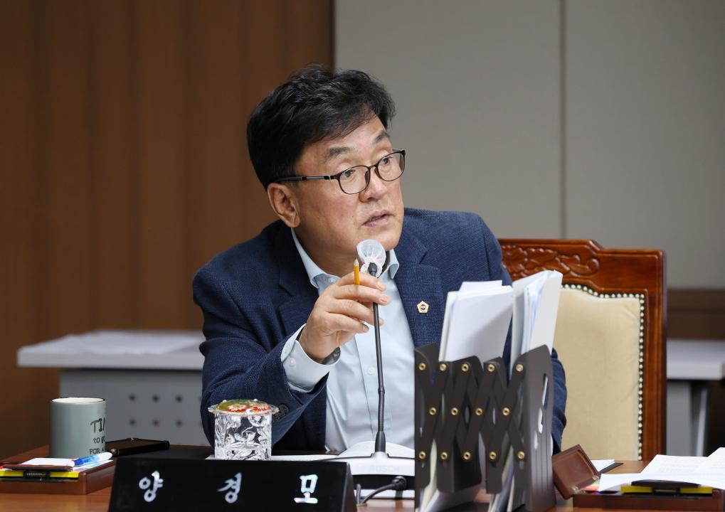 '제358회 임시회 제1차 건설소방위원회' 게시글의 사진(34) '250411_제358회 임시회 제1차 건설소방위원회_50.JPG'