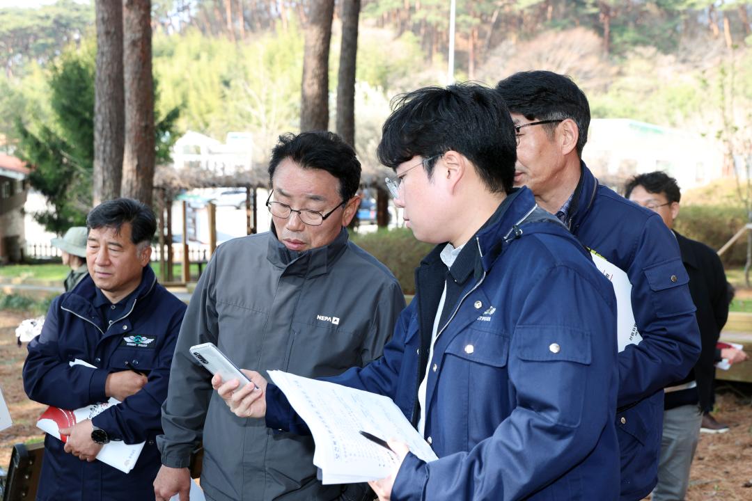 '제358회 임시회 보건복지환경위원회 현장방문' 게시글의 사진(174) '0415_안면도 수목원 현장방문30.jpg'