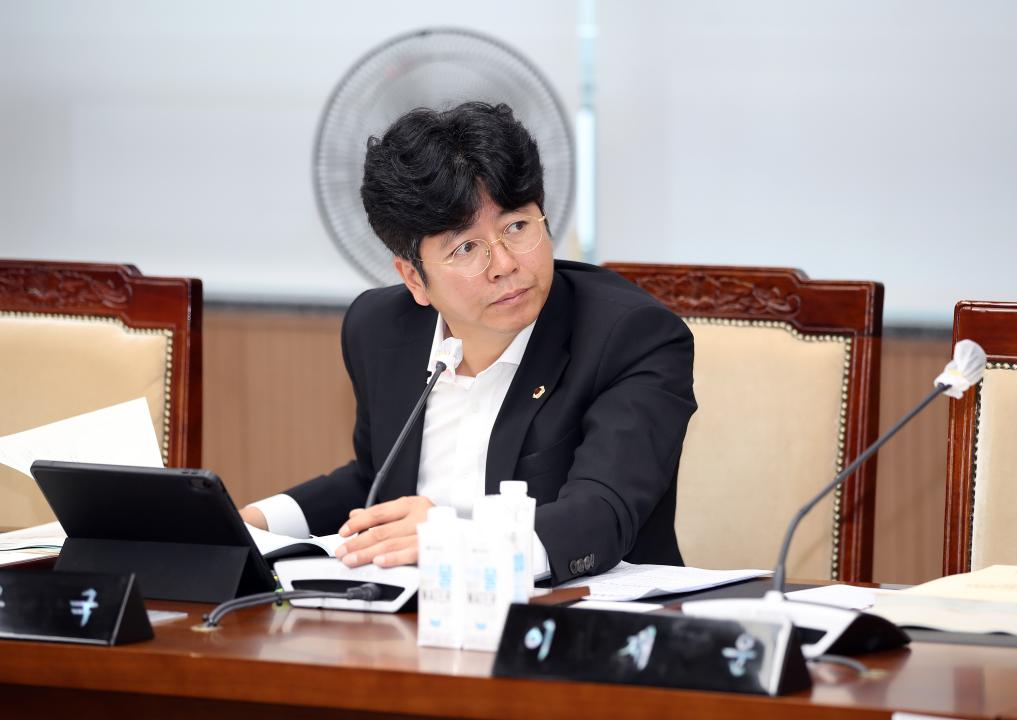 '제2차 문화관광재단 대표이사 후보자 인사청문특위' 게시글의 사진(46) '230621_제2차 문화관광재단 대표이사 인사청문특위_299.JPG'