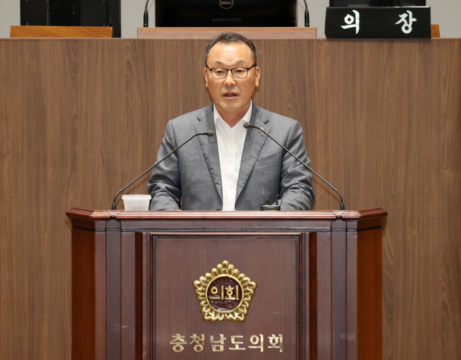 '제358회 임시회 제4차 본회의' 게시글의 사진(17) '250422_제358회 임시회 제4차 본회의_63.JPG'