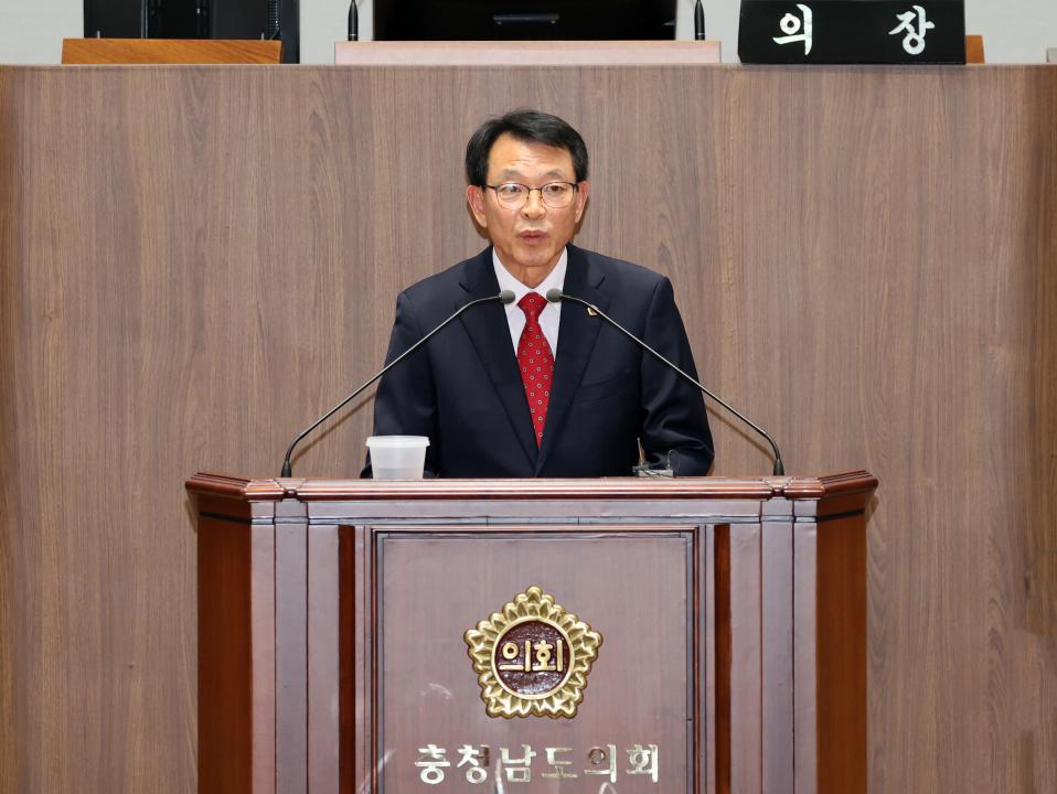 '제358회 임시회 제1차 본회의' 게시글의 사진(29) '250408_제358회 임시회 제1차 본회의_25.JPG'