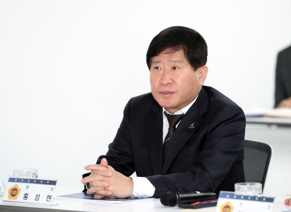 '2027 충청권 하계세계대학경기대회 충청권 4개 시.도 의회 의장 간담회' 게시글의 사진(8) '1210_충청권 시도의회의장 간담회16.jpg'