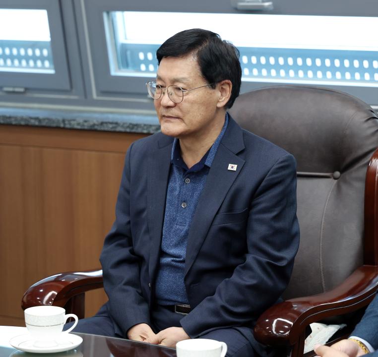 '제주특별자치도의회 교육위원회 충남도의회 방문' 게시글의 사진(37) '1104_제주도의회 교육위원회 방문51.jpg'