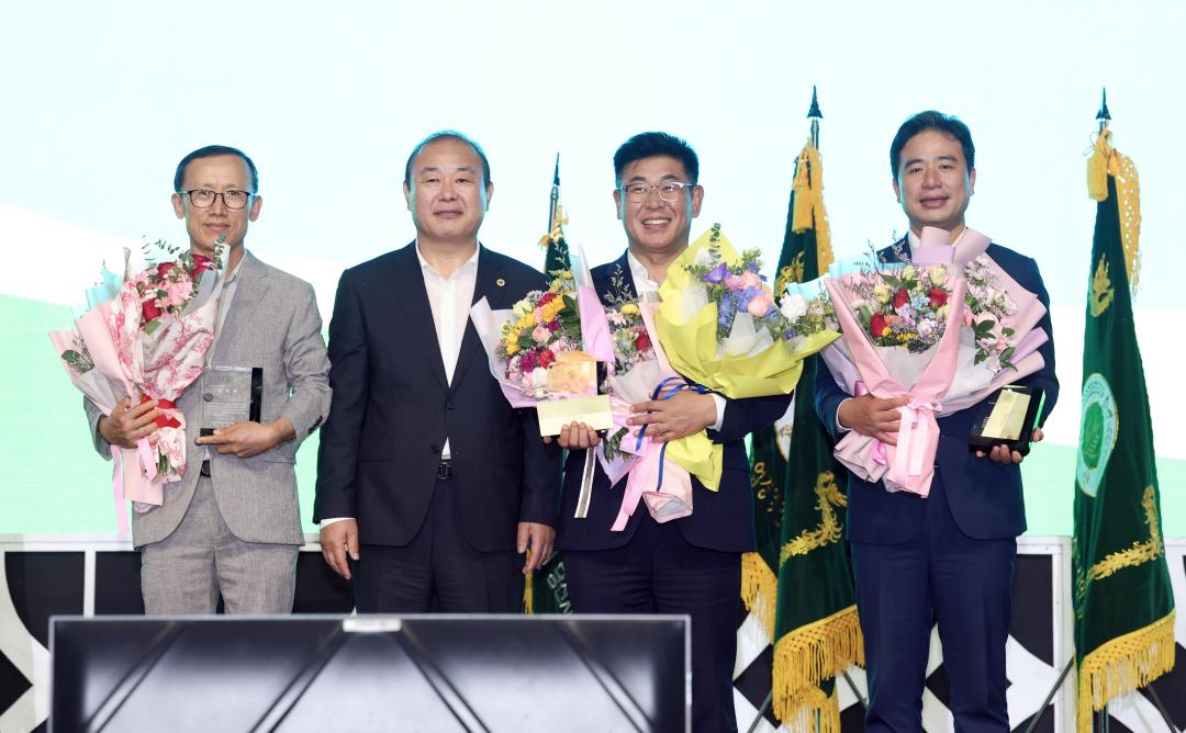 '제18회 충청남도 후계농업경영인 대회' 게시글의 사진(15) '0703_충남후계농업경영인 대회32.jpg'