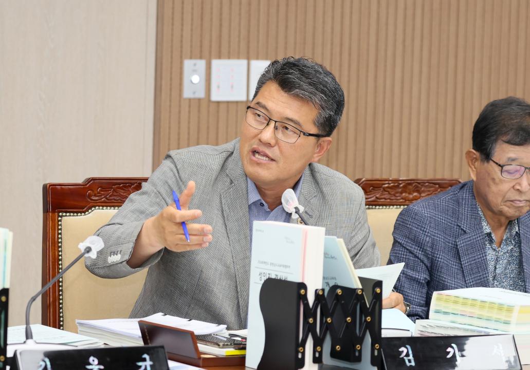 '제359회 정례회 예산결산특별위원회' 게시글의 사진(62) '250620_제359회 정례회 예산결산특별위원회 2차_33.JPG'