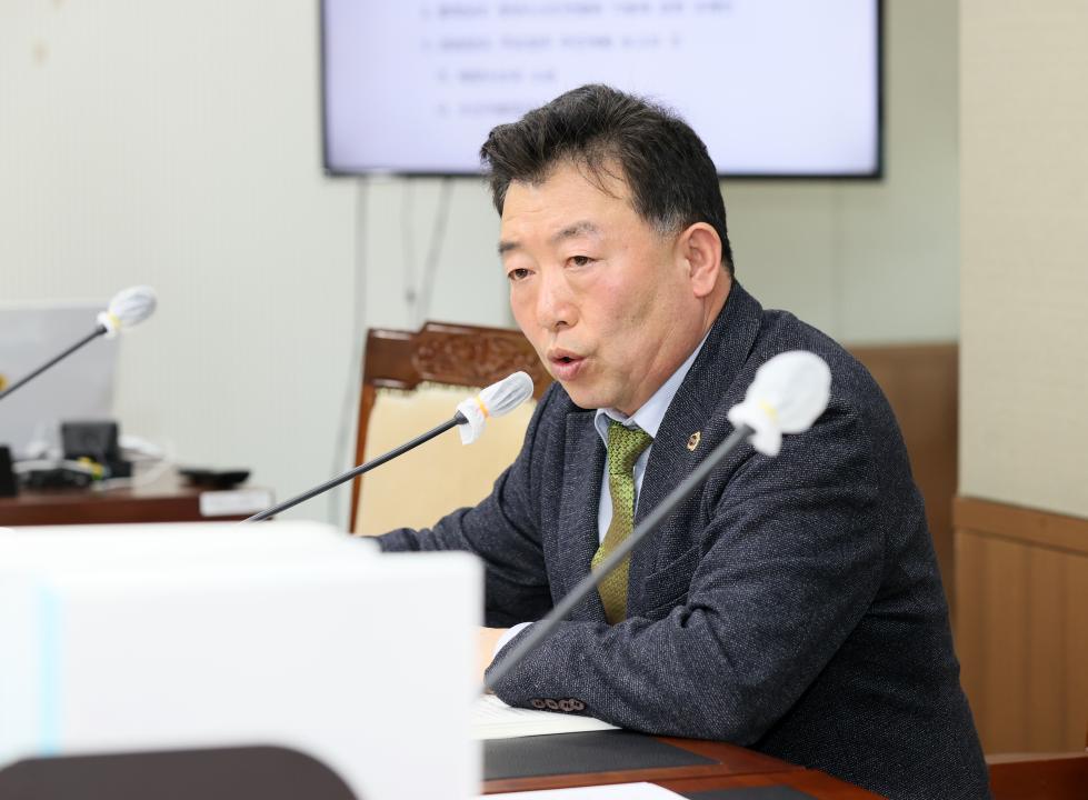 '제363회 임시회 제2차 농수산해양위원회' 게시글의 사진(26) '260122_제363회 임시회 제2차 농수산해양위원회_44.JPG'