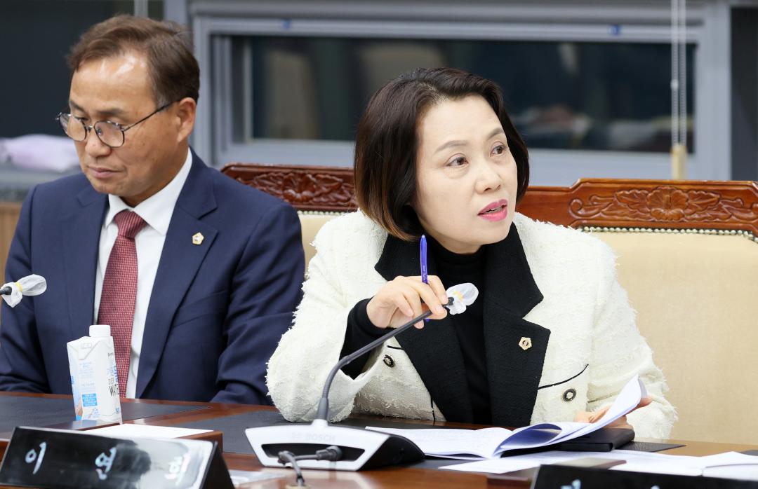 '제2차 군소음 피해지역 지원 특별위원회' 게시글의 사진(44) '251125_제2차 군소음 피해지역 지원 특별위원회_53.JPG'