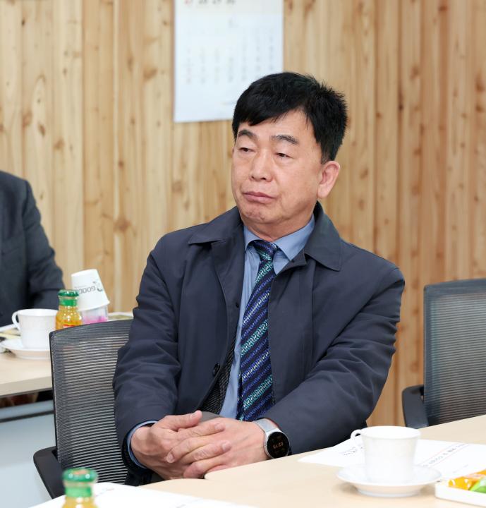 '제358회 임시회 보건복지환경위원회 현장방문' 게시글의 사진(116) '0415_원산도 자연휴양림 현장방문32.jpg'
