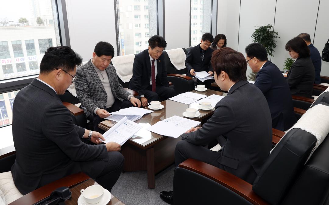 '충청권 4개 시도의회 의장 간담회' 게시글의 사진(9) '0304_충청권 시도의회의장 간담회09.jpg'