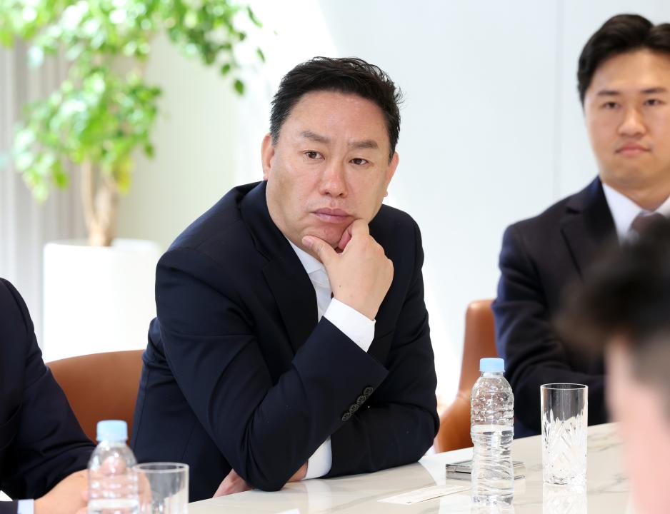 '제358회 임시회 기획경제위원회 현장방문' 게시글의 사진(39) '0416_현대자동차 아산공장 방문39.jpg'