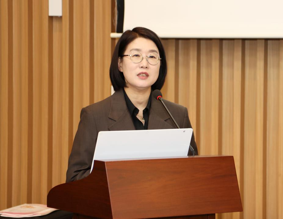 '이철수 의원,  '복지 패러다임 전환의 시대, 당진시 미래복지 정책 수립' 의정토론회' 게시글의 사진(35) '251031_이철수 의원 미래복지 정책수립 의정토론회_47.JPG'