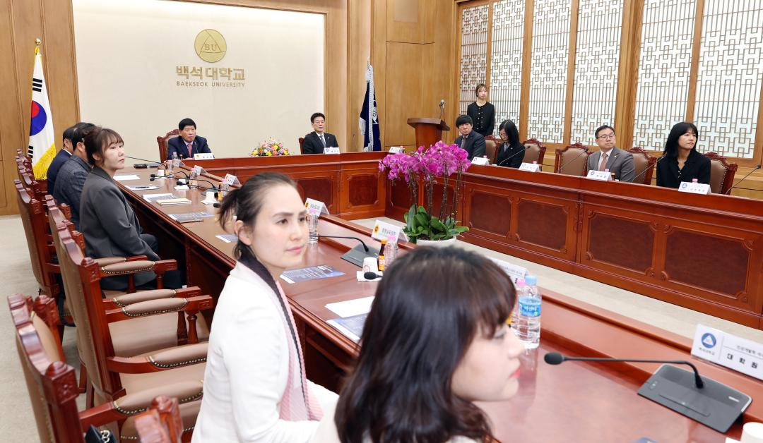 '충청남도의회 - 백석대학교 인성인재육성 업무협약식' 게시글의 사진(25) '0402_인성인재교육 업무협약식16.jpg'