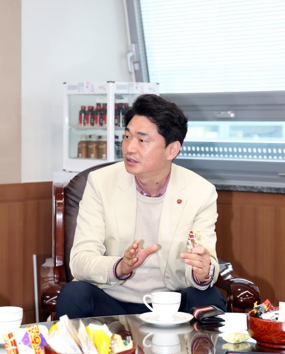 '제주특별자치도의회 교육위원회 충남도의회 방문' 게시글의 사진(45) '1104_제주도의회 교육위원회 방문44.jpg'