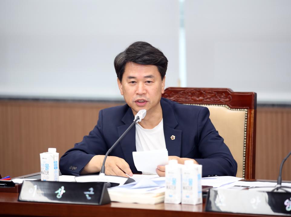 '제2차 문화관광재단 대표이사 후보자 인사청문특위' 게시글의 사진(53) '230621_제2차 문화관광재단 대표이사 인사청문특위_347.JPG'