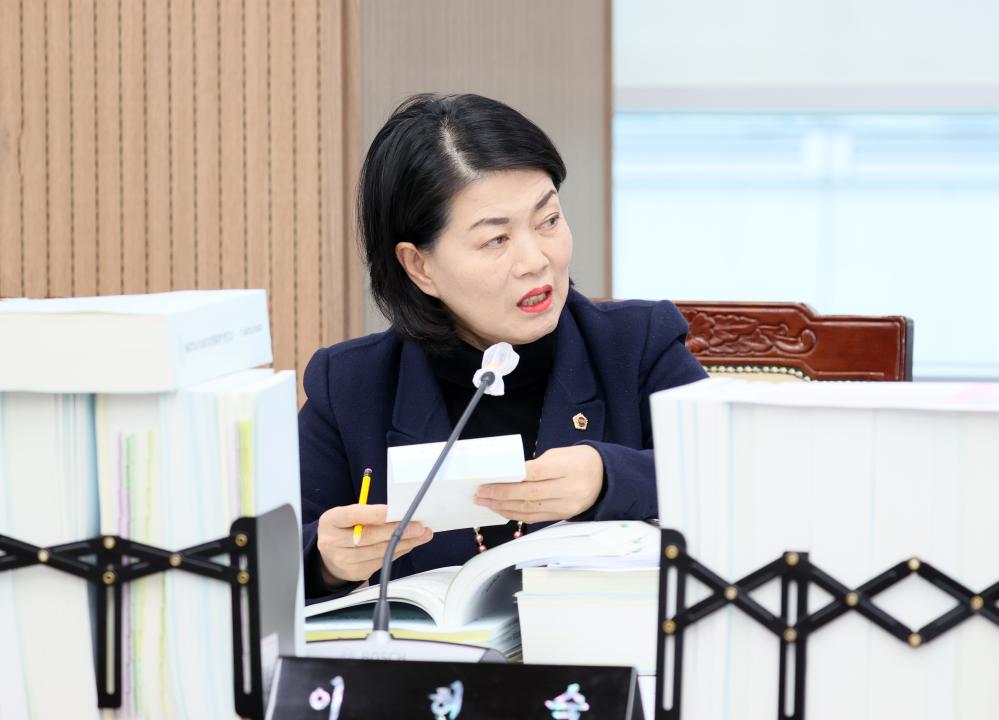 '제362회 정례회 제3차 예산결산특별위원회' 게시글의 사진(36) '251211_제3차 예산결산특별위원회_42.JPG'