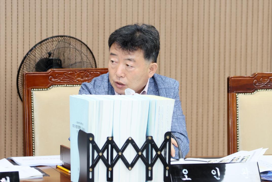 '제361회 임시회 제1차 예산결산특별위원회' 게시글의 사진(65) '250908_제361회 임시회 예결특위_69.JPG'