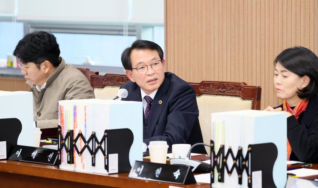 '제362회 정례회 제4차 예산결산특별위원회' 게시글의 사진(28) '251212_제4차 예산결산특별위원회_28.JPG'