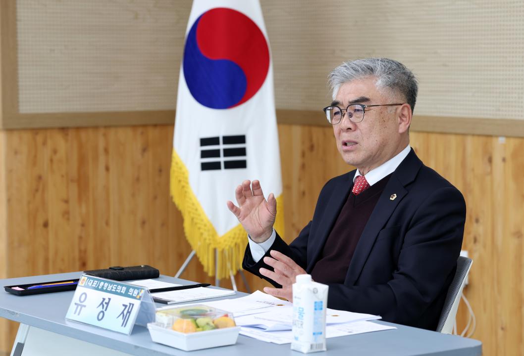 '다문화 학생 교육 및 학업중도포기 문제에 관한 연구모임(대표 유성재 의원)' 게시글의 사진(31) '0320_다문화 학생 교육 및 학업중도포기 문제 연구모임36.jpg'