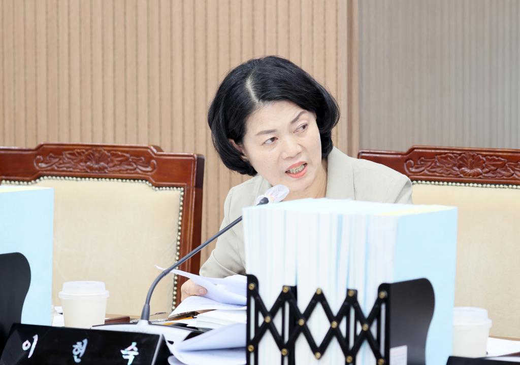 '제361회 임시회 제1차 예산결산특별위원회' 게시글의 사진(69) '250908_제361회 임시회 예결특위_74.JPG'