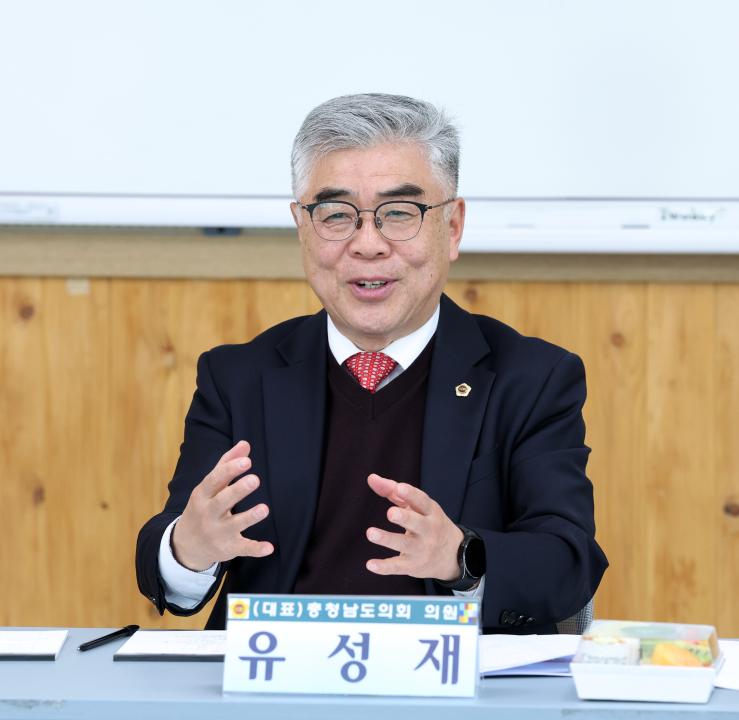 '다문화 학생 교육 및 학업중도포기 문제에 관한 연구모임(대표 유성재 의원)' 게시글의 사진(25) '0320_다문화 학생 교육 및 학업중도포기 문제 연구모임28.jpg'