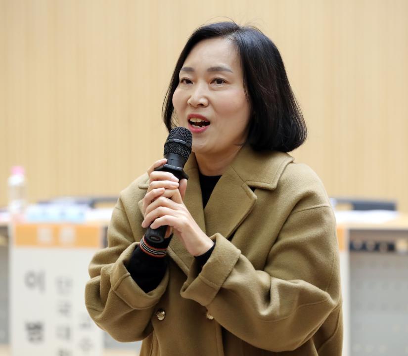 '박정수 의원 충청남도 프로야구장 건립 방안 모색 의정토론회' 게시글의 사진(12) '251103_충청남도 프로야구장 건립 방안 모색_11.jpg'