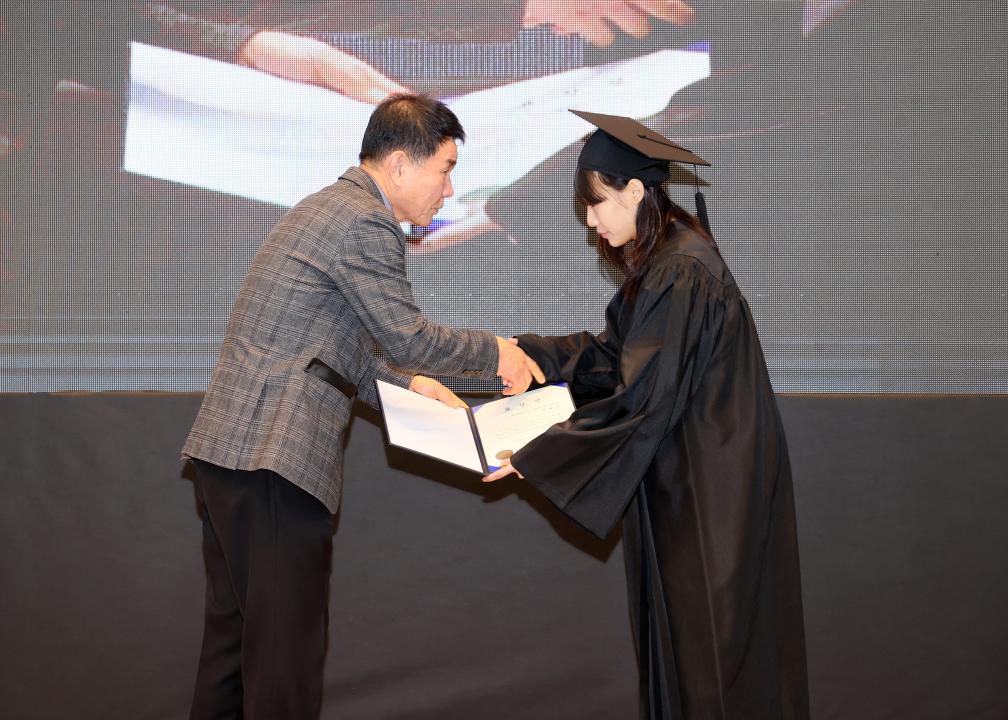 '충남도립대학교 제27회 학위수여식' 게시글의 사진(20) '260211_충남도립대학교 제27회 학위수여식 (31).JPG'