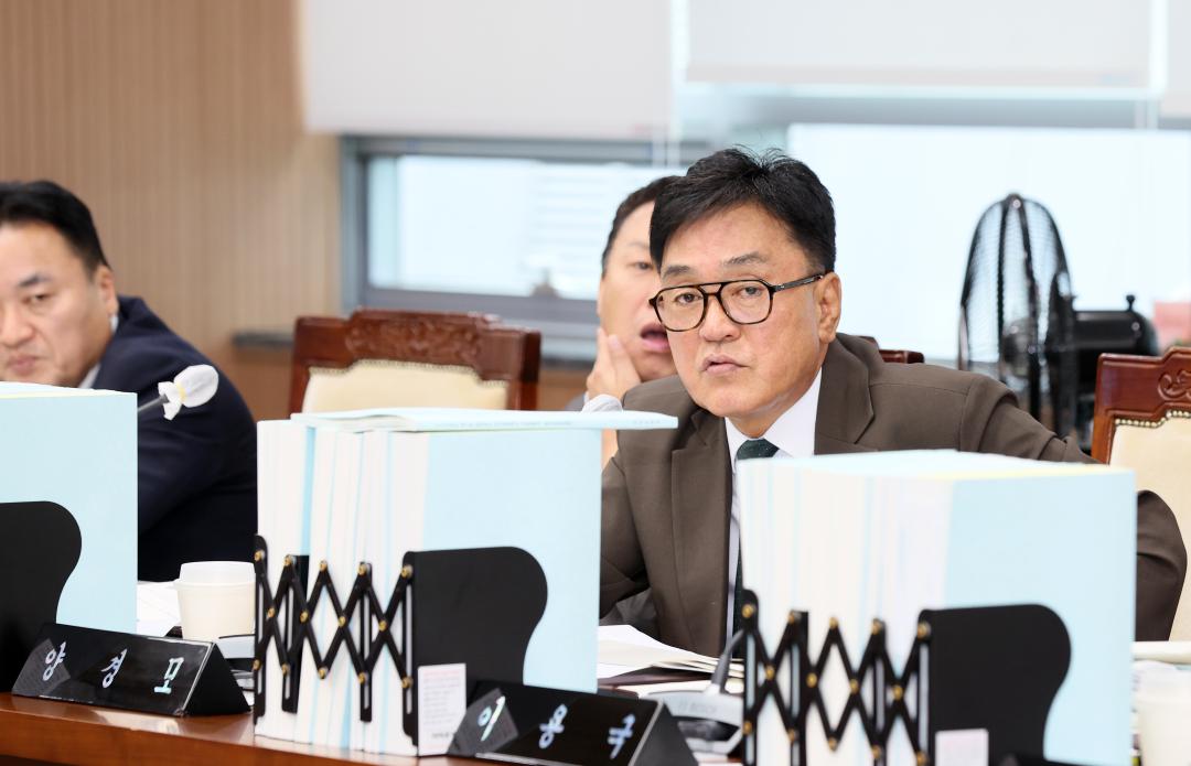 '제361회 임시회 제1차 예산결산특별위원회' 게시글의 사진(22) '250908_제361회 임시회 예결특위_22.JPG'