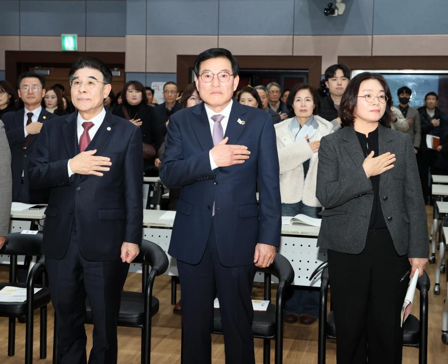 '이재운 의원 계룡교육지원청 신설 의정토론회' 게시글의 사진(4) '260211_이재운 의원 계룡교육지원청 신설 의정토론회 (3).JPG'