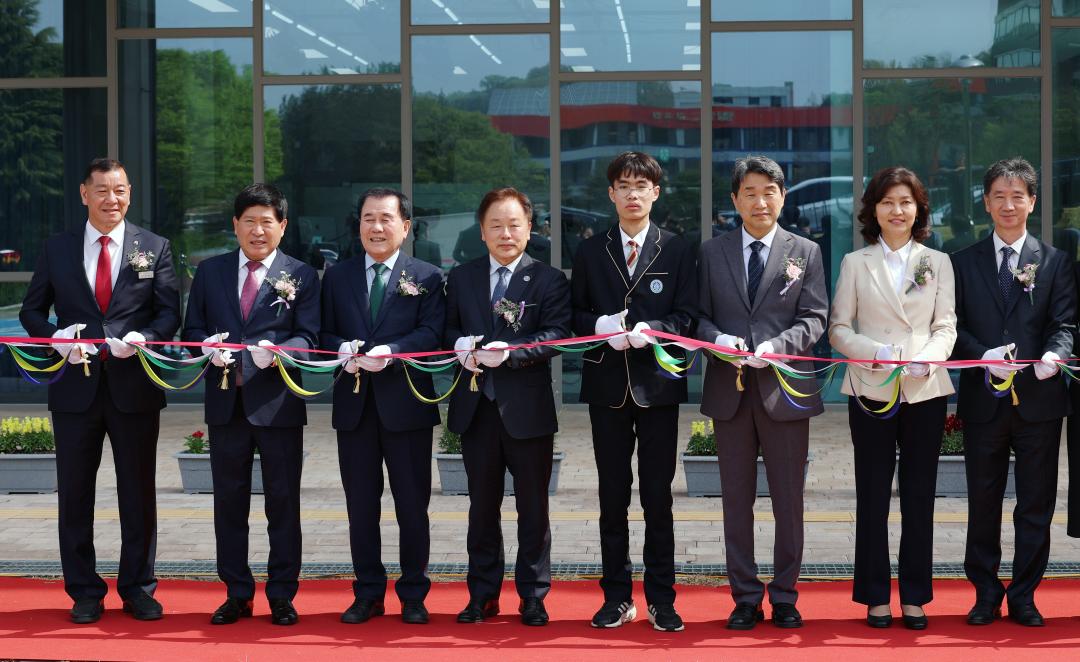 '국립공주대학교사범대학부설특수학교 개교식' 게시글의 사진(2) '0418_공주대학교사범대학부설 특수학교 개소식02.jpg'