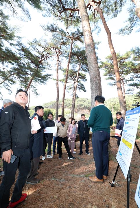 '제358회 임시회 보건복지환경위원회 현장방문' 게시글의 사진(169) '0415_안면도 수목원 현장방문25.jpg'