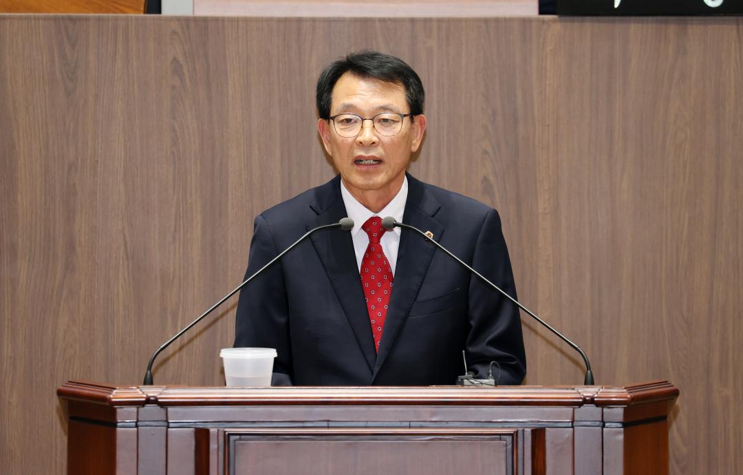 '제358회 임시회 제1차 본회의' 게시글의 사진(28) '250408_제358회 임시회 제1차 본회의_31.JPG'