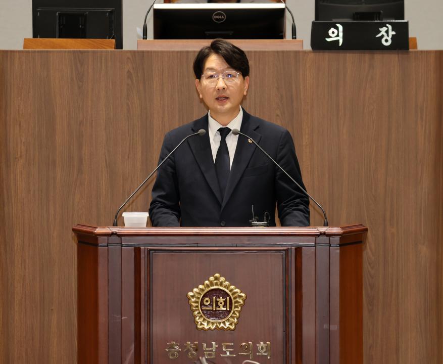 '제358회 임시회 제4차 본회의' 게시글의 사진(7) '250422_제358회 임시회 제4차 본회의_25.JPG'
