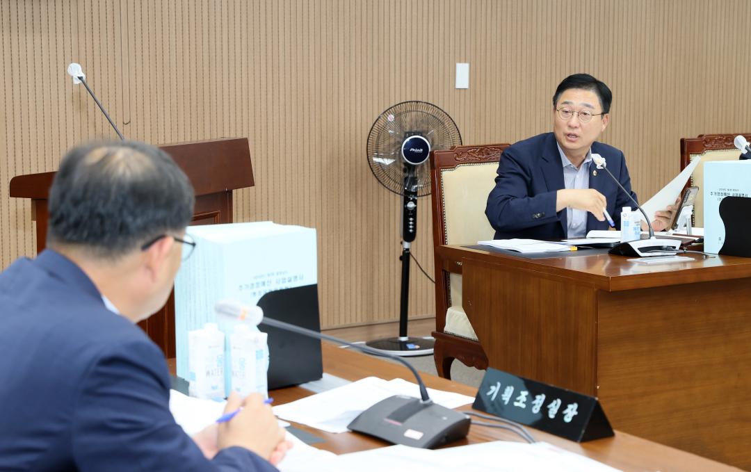 '제361회 임시회 제1차 예산결산특별위원회' 게시글의 사진(62) '250908_제361회 임시회 예결특위_66.JPG'