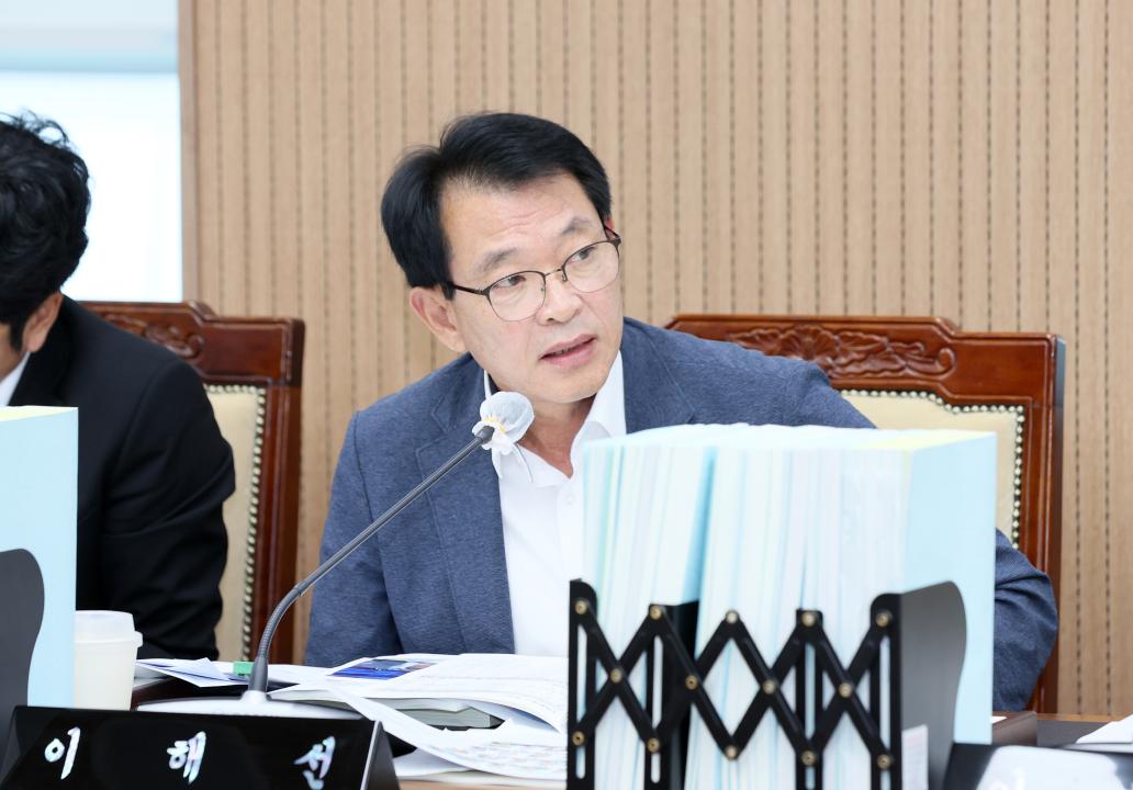 '제361회 임시회 제1차 예산결산특별위원회' 게시글의 사진(29) '250908_제361회 임시회 예결특위_29.JPG'