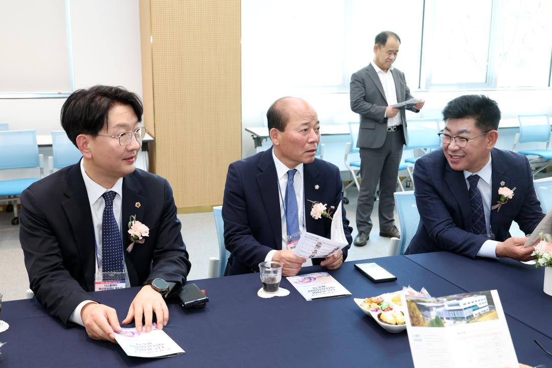 '디스플레이 혁신공정센터 개소식' 게시글의 사진(8) '0423_디스플레이 혁신공정센터 개소식07.jpg'