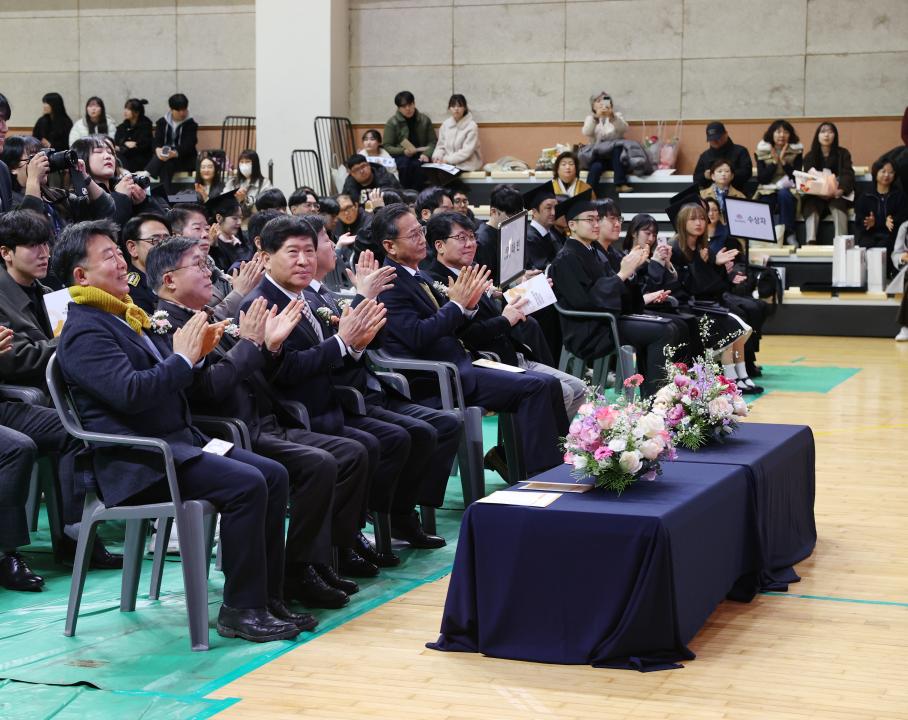 '충남도립대학교 제26회 학위수여식' 게시글의 사진(7) '250213_충남도립대학교 제26회 학위수여식 (25).JPG'