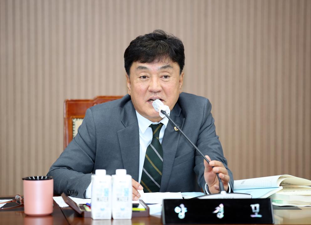 '제2차 문화관광재단 대표이사 후보자 인사청문특위' 게시글의 사진(35) '230621_제2차 문화관광재단 대표이사 인사청문특위_226.JPG'