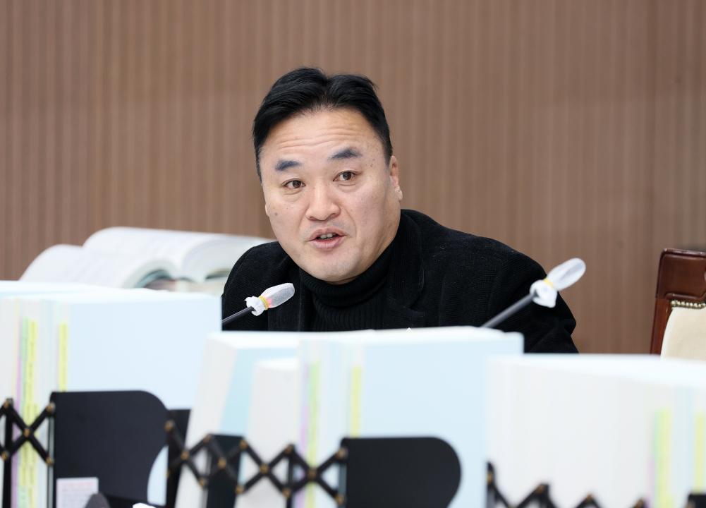 '제362회 정례회 제3차 예산결산특별위원회' 게시글의 사진(21) '251211_제3차 예산결산특별위원회_23.JPG'