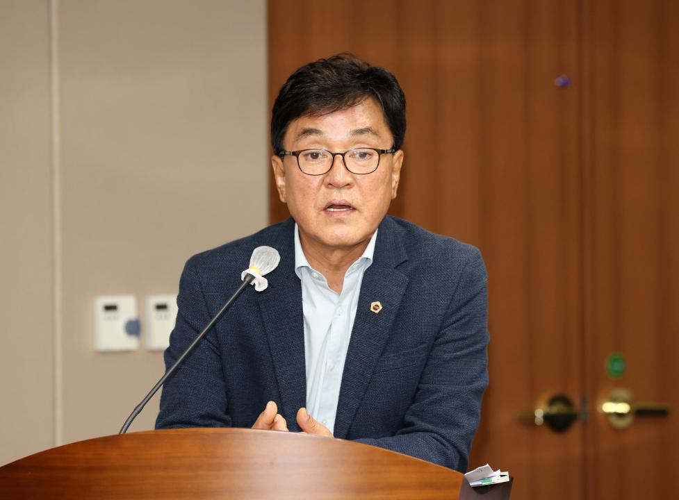 '제358회 임시회 제1차 건설소방위원회' 게시글의 사진(31) '250411_제358회 임시회 제1차 건설소방위원회_47.JPG'