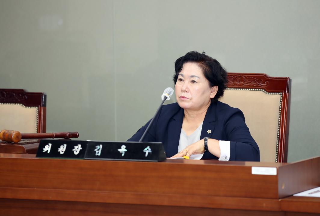 '제2차 문화관광재단 대표이사 후보자 인사청문특위' 게시글의 사진(6) '230621_제2차 문화관광재단 대표이사 인사청문특위_90.JPG'