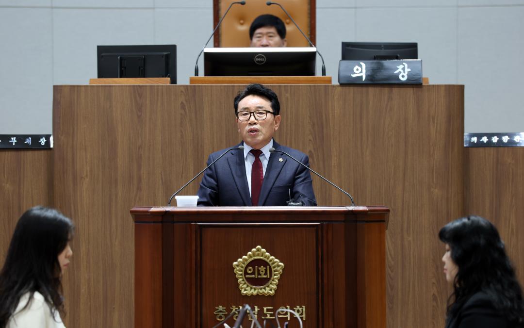 '제358회 임시회 제4차 본회의' 게시글의 사진(128) '0422_제4차 본회의 이철수 의원12.jpg'