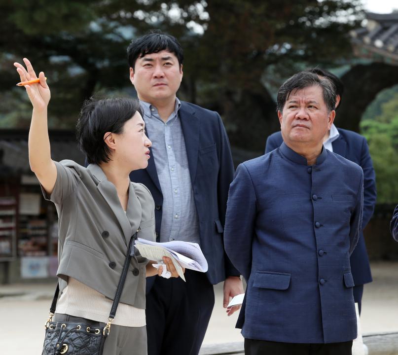 '주한 라오스 대사 일행 도의회 방문' 게시글의 사진(76) '0909_주한 라오스 대사 방문99.jpg'