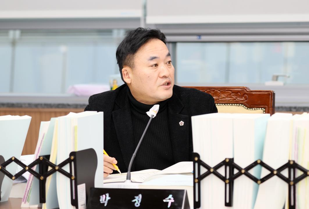 '제362회 정례회 제3차 예산결산특별위원회' 게시글의 사진(25) '251211_제3차 예산결산특별위원회_29.JPG'