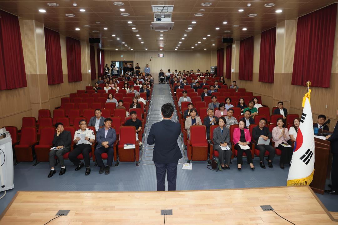 '홍기후 의원 고교학점제 전면 도입 시행에 따른 발전방안 모색 의정토론회' 게시글의 사진(7) '250703_홍기후 의원 고교학점제 의정토론회_04.jpg'