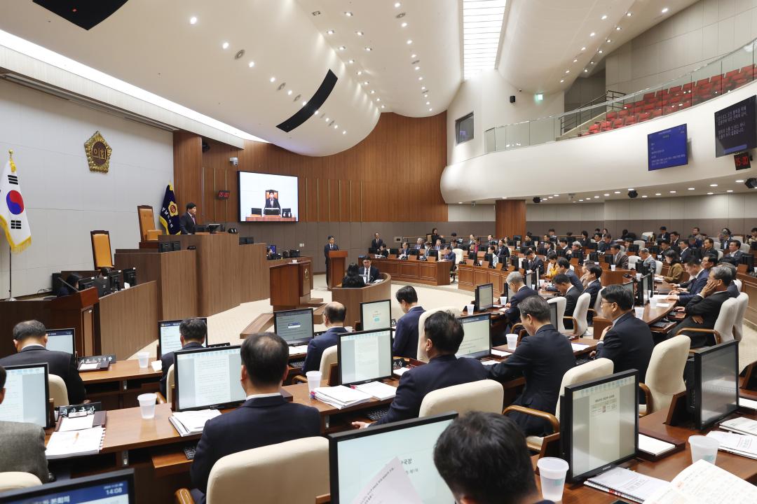 '제356회 정례회 제1차 본회의' 게시글의 사진(13) '241105_제356회 임시회 제1차 본회의 (107).JPG'