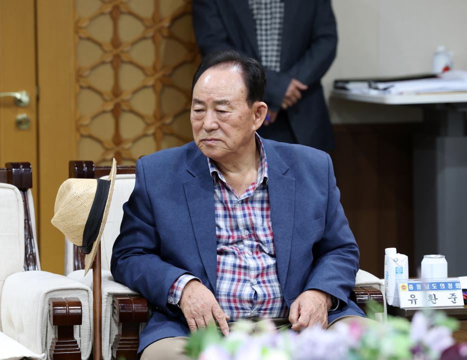 '제8대 도의원 초청 간담회' 게시글의 사진(22) '0422_제8대 의원 초청 간담회22.jpg'