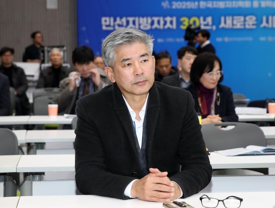 '한국지방자치학회 동계학술대회' 게시글의 사진(13) '250221_한국지방자치학회 동계학술대회_35.JPG'